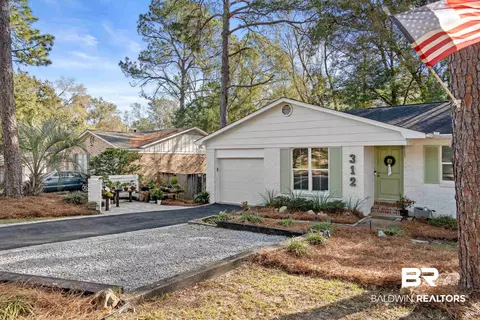 312 Vanderbilt Dr, Mobile, AL 36608 photo 3