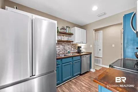 312 Vanderbilt Dr, Mobile, AL 36608 photo 12