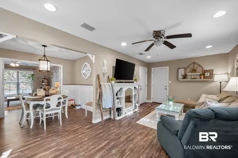 312 Vanderbilt Dr, Mobile, AL 36608 photo 14