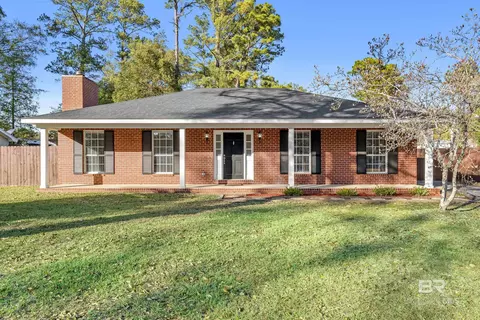 125 Dunbar Loop, Daphne, AL 36526