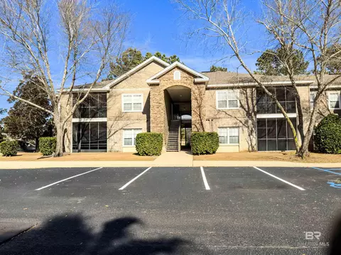 450 Park Ave #811, Foley, AL 36535