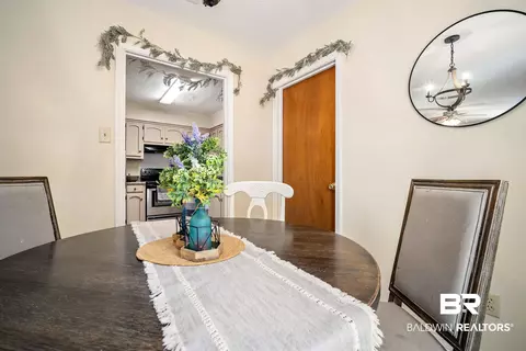 8760 Whittington Dr, Mobile, AL 36695 photo 9