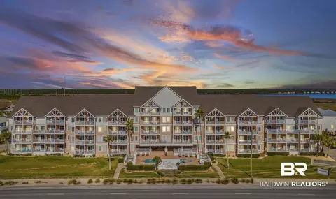 572 E Beach Blvd #318, Gulf Shores, AL 36542