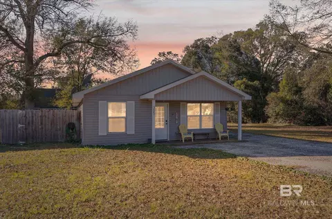305 4th St, Summerdale, AL 36580