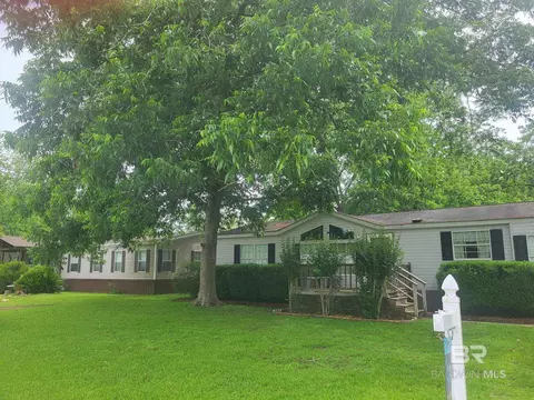 24614 Pecan Ter, Loxley, AL 36551