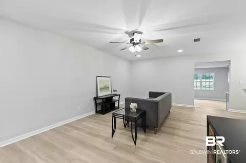 916 Shady Brook Dr, Mobile, AL 36606 photo 11