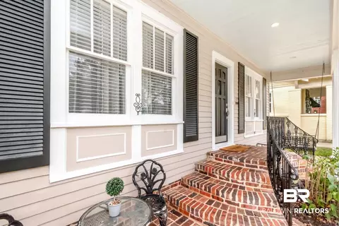135 Silverwood St, Mobile, AL 36607 photo 2