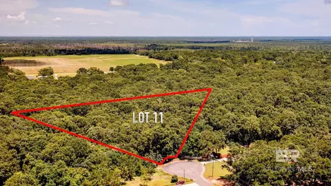 0 Bay Oaks Place Dr, Irvington, AL 36544