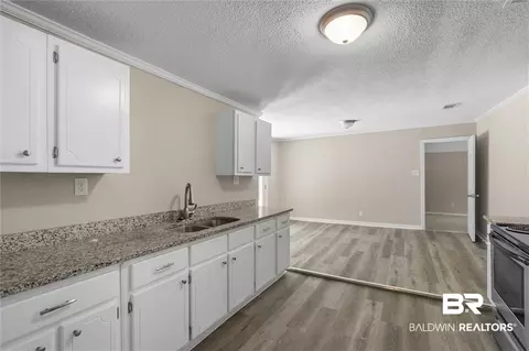 507 E Heritage Dr, Mobile, AL 36609 photo 5