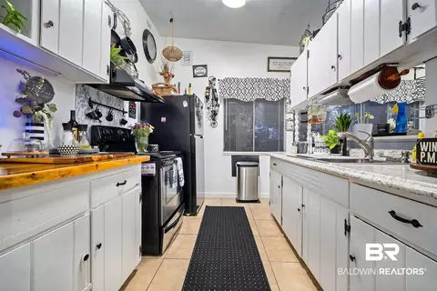 2004 W Beau Terra Dr, Mobile, AL 36618 photo 9