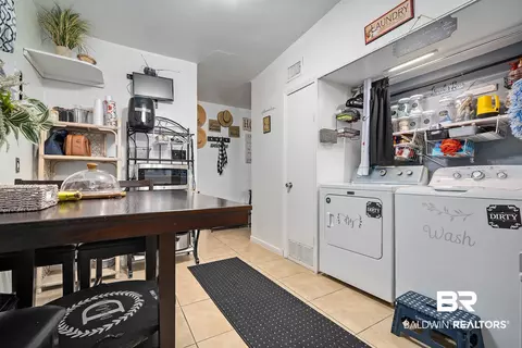 2004 W Beau Terra Dr, Mobile, AL 36618 photo 13