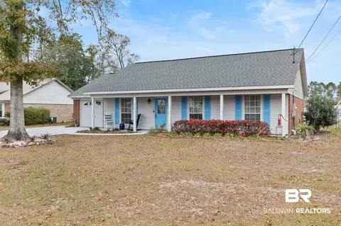 519 Juniper Pl Dr, Foley, AL 36535