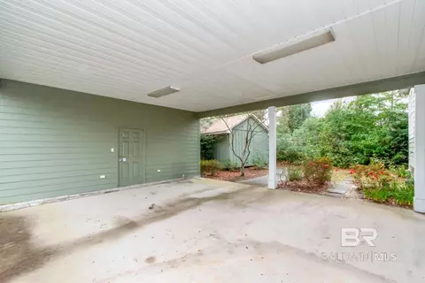 Exterior - 4 Rose Ave, Mobile, AL 36608 photo 4 of 5