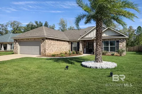 3152 Bellingrath Dr, Foley, AL 36535