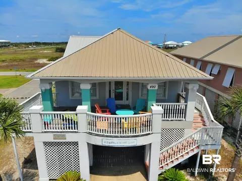 490 Harbor Light Ln, Gulf Shores, AL 36542