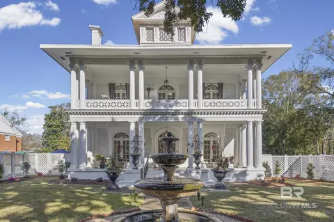 1410 Government St, Mobile, AL 36604