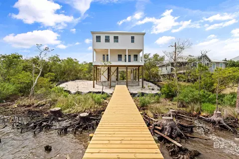 9449 State Highway 180, Gulf Shores, AL 36542