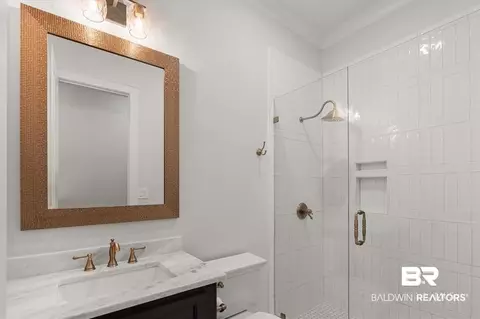 Bath - 5488 S Hilltop Dr, Mobile, AL 36608 photo 4 of 5