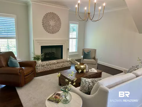 Living - 5488 S Hilltop Dr, Mobile, AL 36608 photo 3 of 4