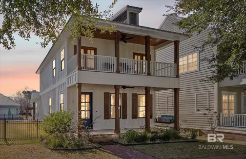 485 Orleans St, Gulf Shores, AL 36542
