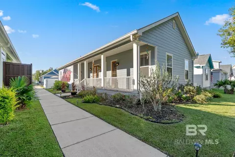 1029 Snapdragon Ln, Foley, AL 36535