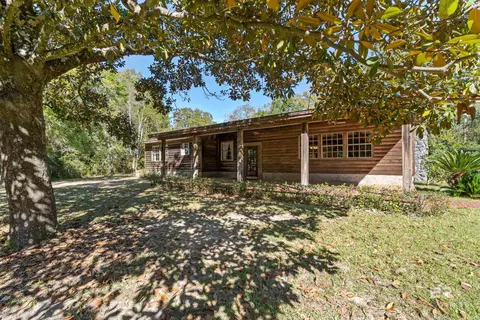 32771 Antietam Rd, Lillian, AL 36549