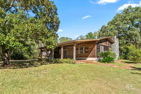 32771 Antietam Rd, Lillian, AL 36549