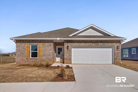 19617 Amberley Rd, Robertsdale, AL 36567