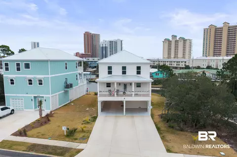 925 Heron Point Dr, Gulf Shores, AL 36542