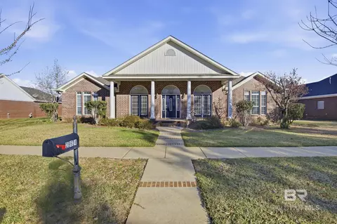 29634 St George St, Daphne, AL 36526