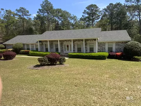 210 S College Dr, Bay Minette, AL 36507