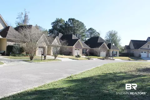 892 Grant Park Dr, Mobile, AL 36606 photo 2