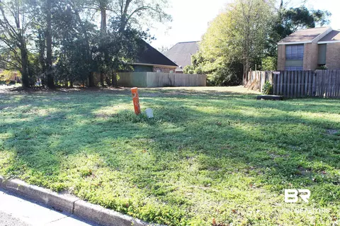 892 Grant Park Dr, Mobile, AL 36606 photo 5