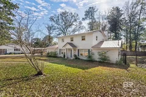 Exterior - 3933 Radnor Ave, Mobile, AL 36608 photo 2 of 7