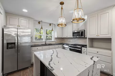 Kitchen - 3933 Radnor Ave, Mobile, AL 36608 photo 3 of 4