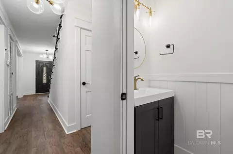 Entry Way - 3933 Radnor Ave, Mobile, AL 36608 photo 2 of 5