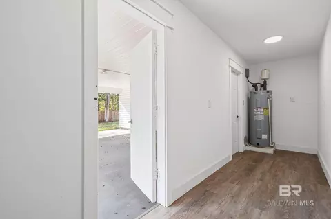 Entry Way - 3933 Radnor Ave, Mobile, AL 36608 photo 5 of 5