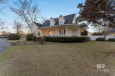 124 Main St, Monroeville, AL 36460
