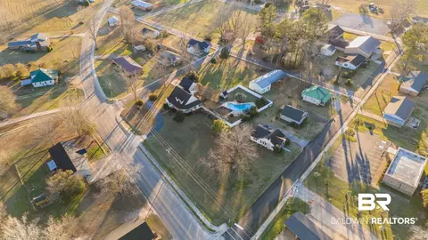 View/Area - 124 Main St, Monroeville, AL 36460 photo 2 of 5
