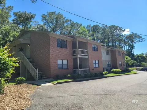 512 Lake Forest Blvd #125G, Daphne, AL 36526