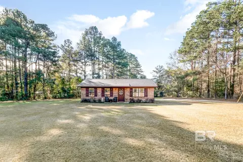 9051 Robley Ln, Semmes, AL 36575