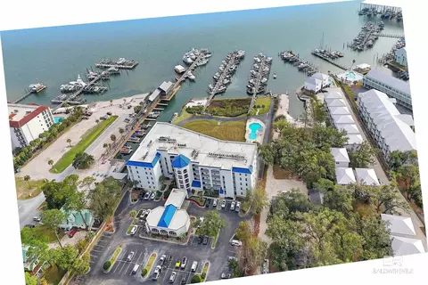 27282 Canal Rd #408, Orange Beach, AL 36561