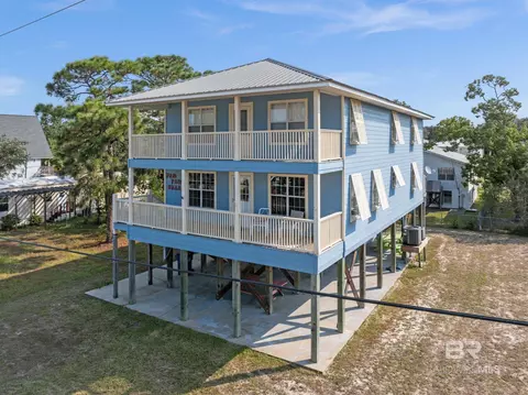 5584 Pensacola Ave, Orange Beach, AL 36561
