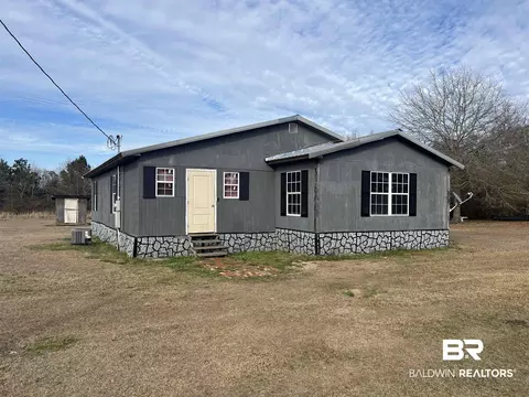 1482 Smith Dairy Rd, Atmore, AL 36502