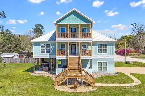 9111 Seabright Ave, Elberta, AL 36530