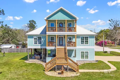 9111 Seabright Ave, Elberta, AL 36530