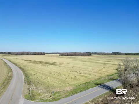 5 Cowpen Creek Rd, Atmore, AL 36502