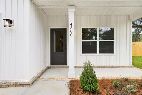 4300 David Dr, Mobile, AL 36609 photo 4