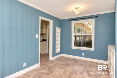 410 St John Pl, Mobile, AL 36609 photo 7