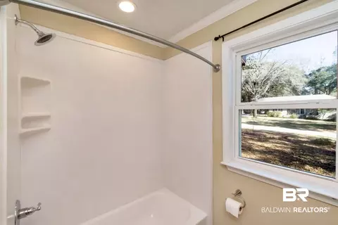 410 St John Pl, Mobile, AL 36609 photo 17